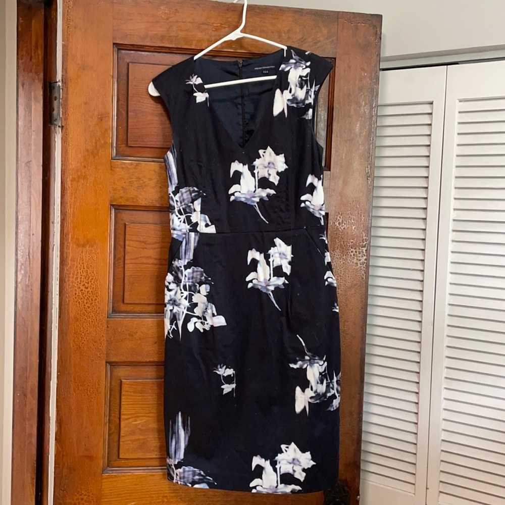 Flower shift dress. French connection.